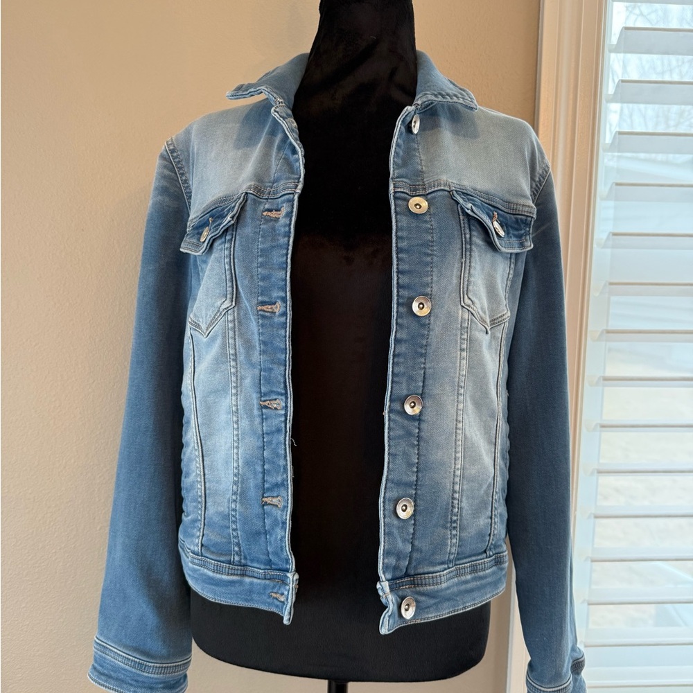 Harper Stylish Blue Denim Jacket